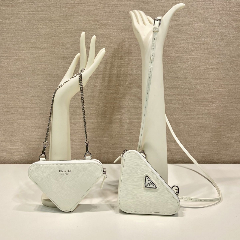 Pra*a triangle pouch
